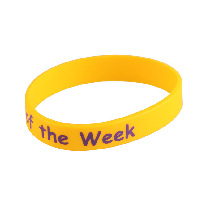 Bracelet en silicone en caoutchouc arc-en-ciel de qualité promotionnelle personnalisée pour les femmes