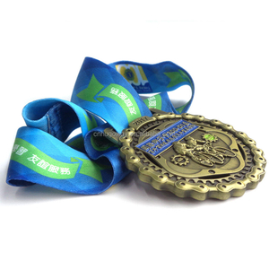 Fournisseurs d'artisanat en métal de fabrication OEM médailles de produits de cyclisme athlétiques en or de qualité vintage