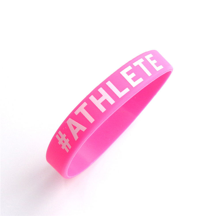 Logo gravé personnalisé Vente chaude Bracelet en caoutchouc de silicone pour hommes cool