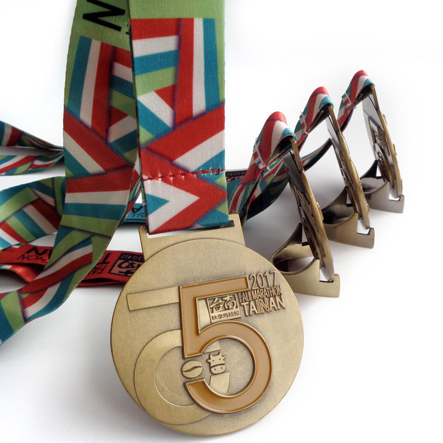 Médailles 3D personnalisées bon marché Médaille de sport de basket-ball sur mesure