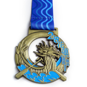 Médaille de souvenir de bateau dragon de festival d'émail de métal gravé en laiton fait sur commande