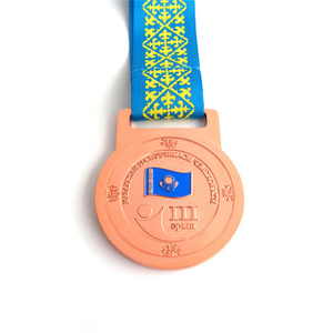 Médaille d'or de médaille de marathon vierge sur mesure bon marché Médaille en métal de sport