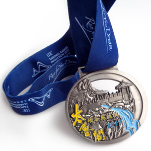 Médailles de sport en métal Médaille de marathon Cadeau souvenir de sport Chaussures personnalisées Médaille de course en forme