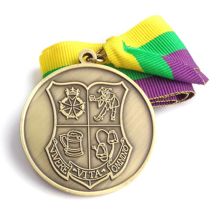 Médaille faite sur commande de sport d'alliage de zinc en laiton en métal de logo de la coutume 3D de fabrication d'OEM pour la personnalisation du football