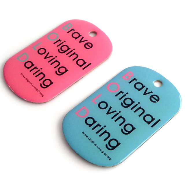 Imprimante d'étiquette de chien en métal bon marché personnalisée de haute qualité de vente chaude pour des personnes